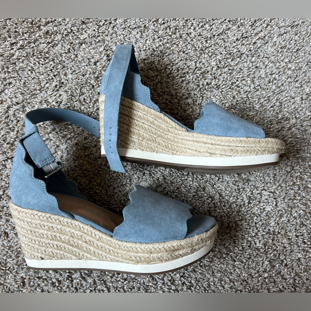 Francesca’s Blue Wedge Heel